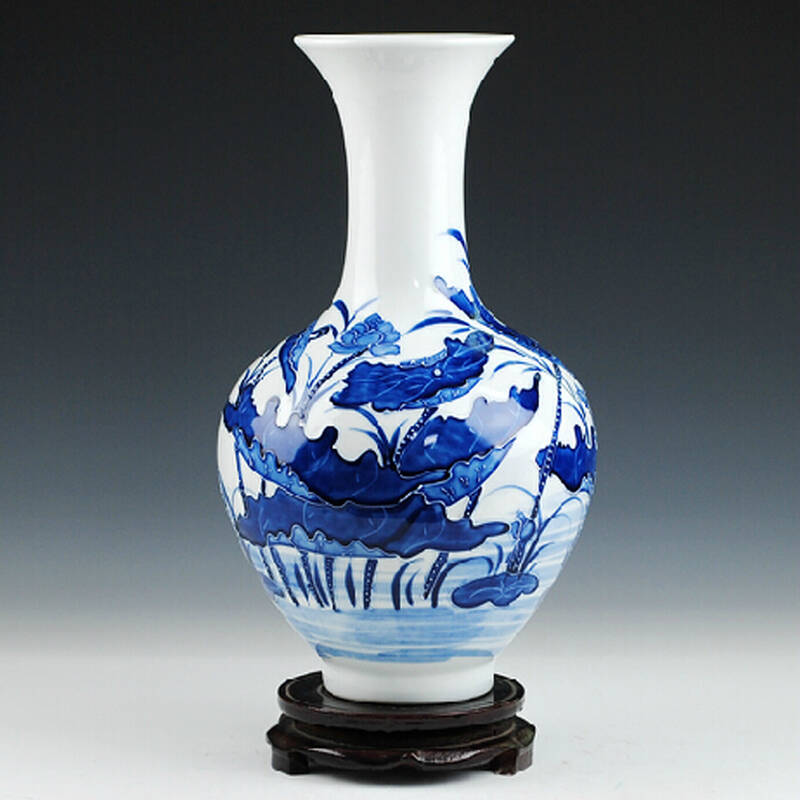 景德镇陶瓷器 浮雕青花瓷花瓶 现代时尚家居装饰工艺品摆设件 赏瓶