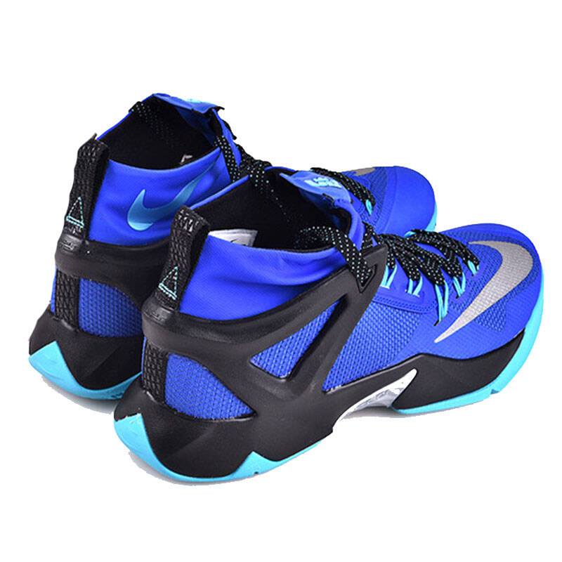耐克男鞋 2015新款詹姆斯战士9代 使节8运动实