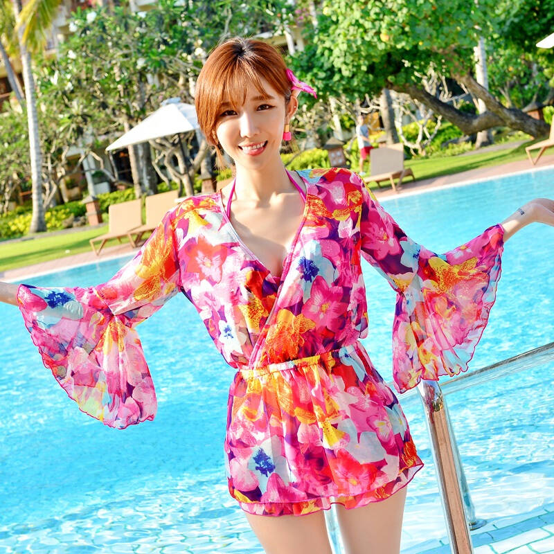时尚小胸聚拢连体裙式比基尼韩国保守少女学生韩国沙滩泳装i游泳衣