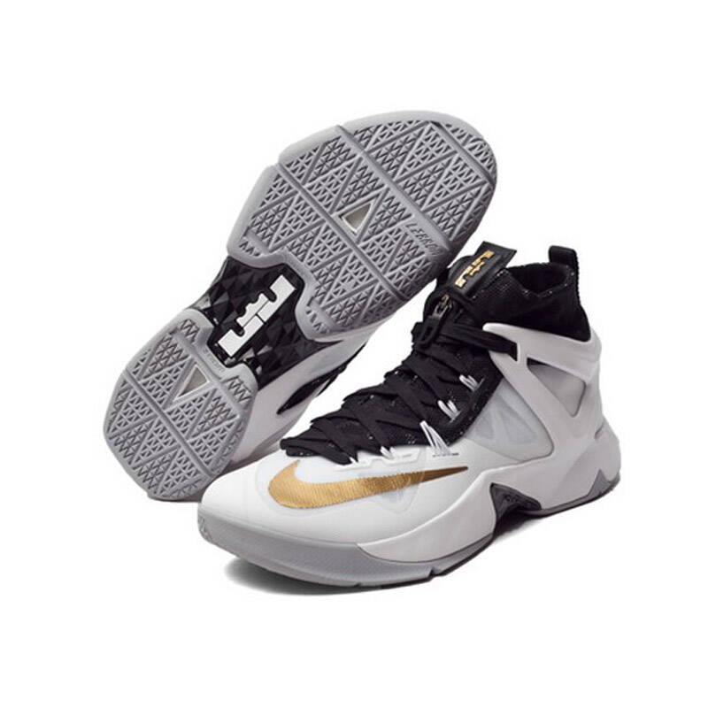 nike/耐克 詹姆斯 使节8代篮球鞋 lbj詹姆斯使节8 多配色合集 外场