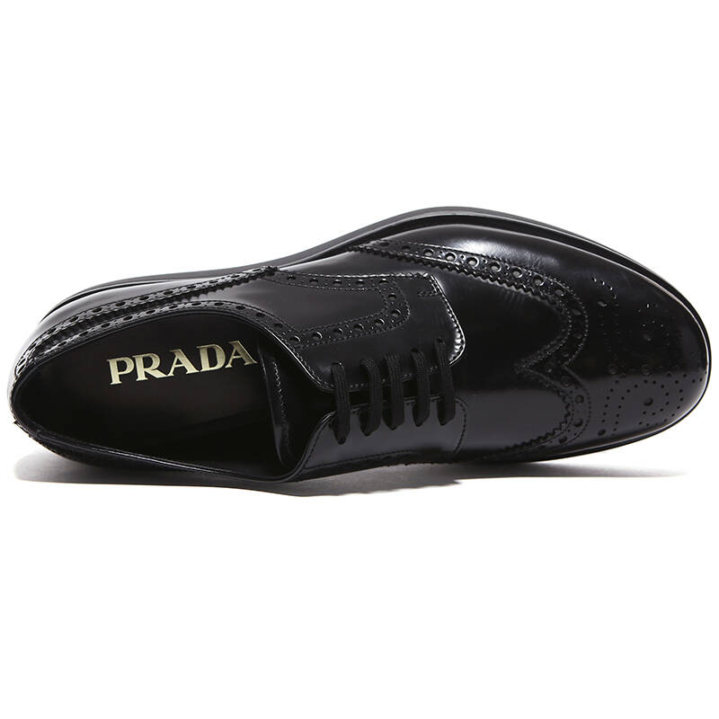 prada 普拉达 男士黑色牛皮系带式圆孔雕花皮鞋 2ee198 p39 f0002 7.