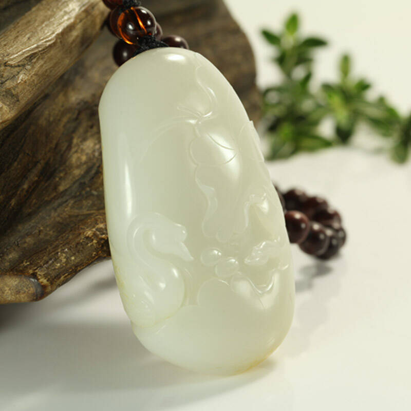 润德典藏 玉雕大师叶清作品 新疆和田玉羊脂白玉籽料荷塘清趣把件图片
