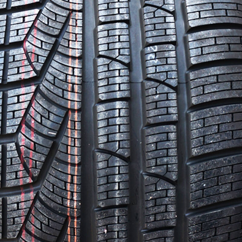 倍耐力雪地轮胎 245/40r19 w240s2 防爆 xl 98v 京东自营