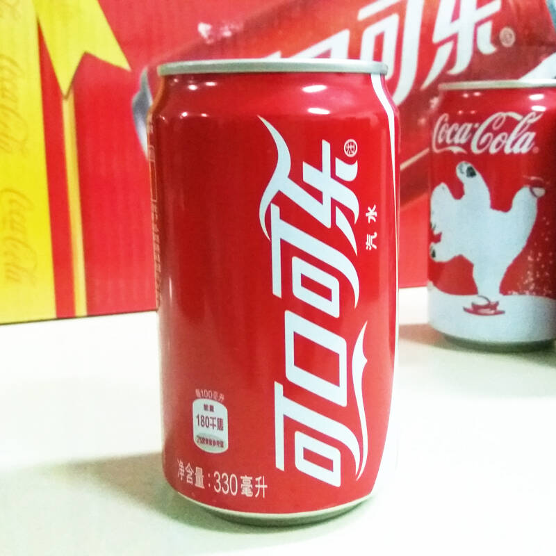 可口可乐 汽水 可乐 330ml*24罐 易拉罐装 夏日汽水饮料 碳酸饮料