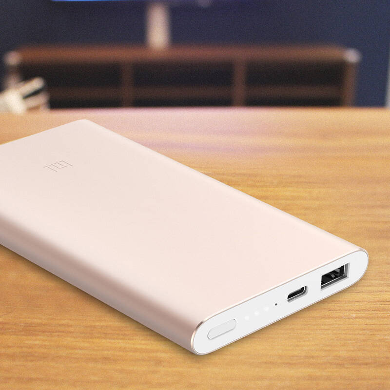 小米充电宝怎么样_小米充电宝怎么快充电_怎么给小米充电宝充电