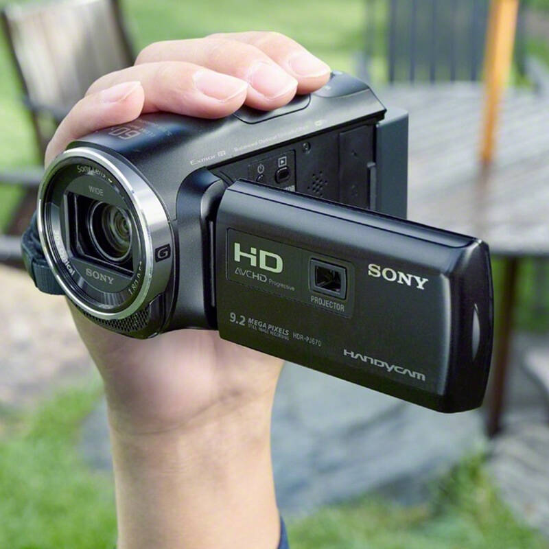 索尼(sony) hdr-pj670 高清数码摄像机 (32g内存 光学