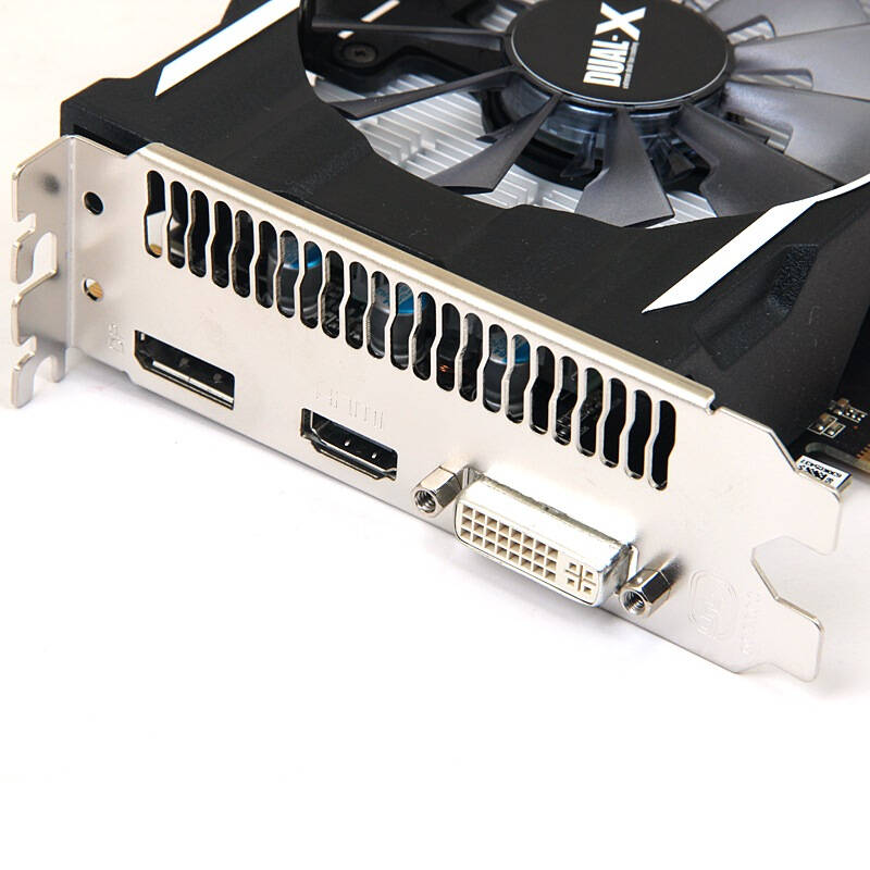 蓝宝石(sapphire)r7 260x 2g d5 白金版 1050/5000mhz 2gb/128bit