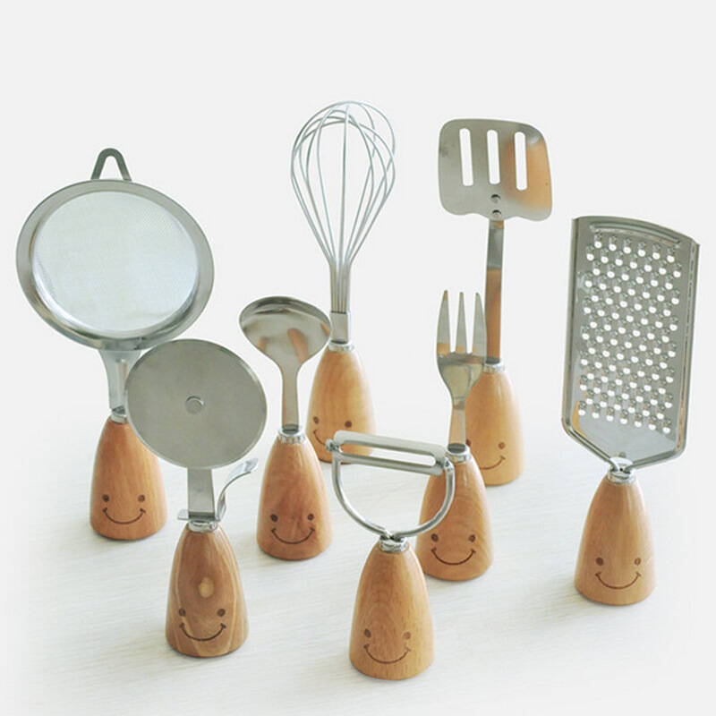 瓷工巧匠 厨房小工具12件套 创意笑脸木质手柄 刀叉勺