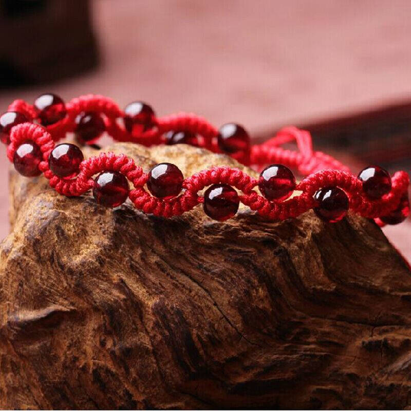 手工红绳头发编织手链_美美编织