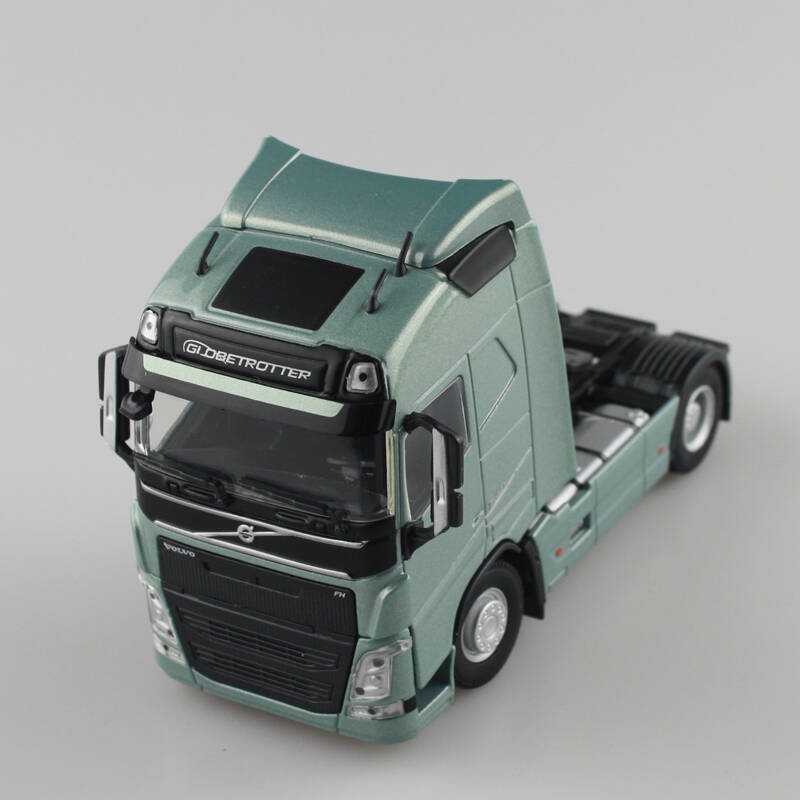 1:50原厂汽车模型 沃尔沃 fh 拖头 volvo trucks fh 集装箱 灰绿色