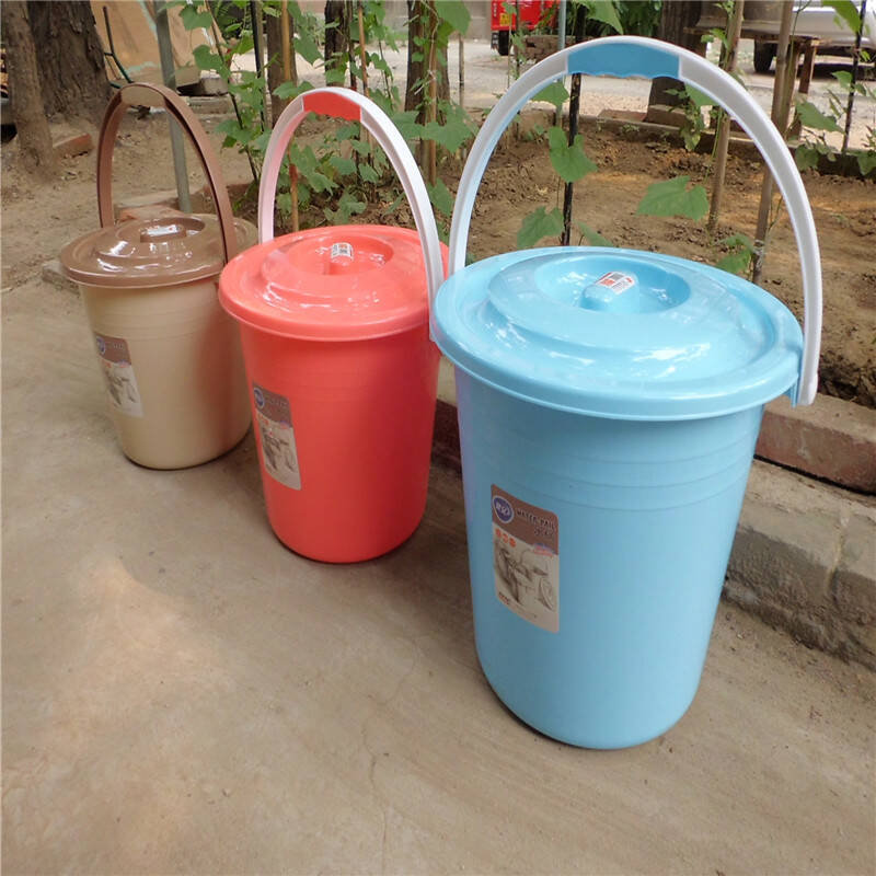 健安26cm家用特厚带盖手提桶36cm塑料水桶提水桶储水桶 颜色随机 红色