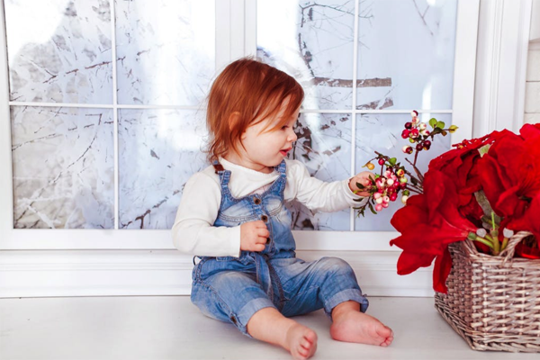 恭喜喜得千金的祝福语一句话祝贺朋友生女儿就