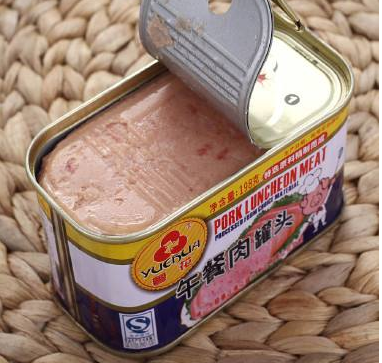 梅林午餐肉怎么倒出来 午餐肉罐头怎么打开