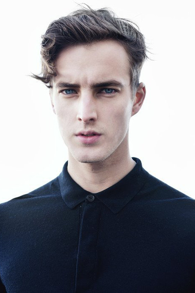 男生眉毛怎么修好看 8招让你变男神