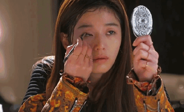 眼线怎么画才好看 掌握这些技巧你也能成为大神