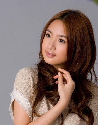 女人是水做的 轻熟女林依晨的喝水美容法