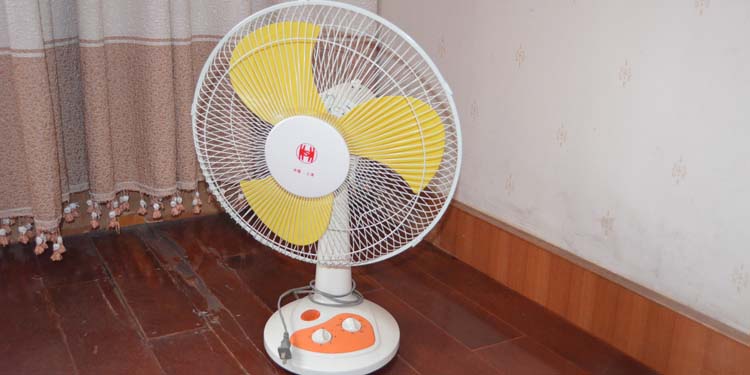 电风扇的常见故障和维护？电风扇如何清除灰尘？