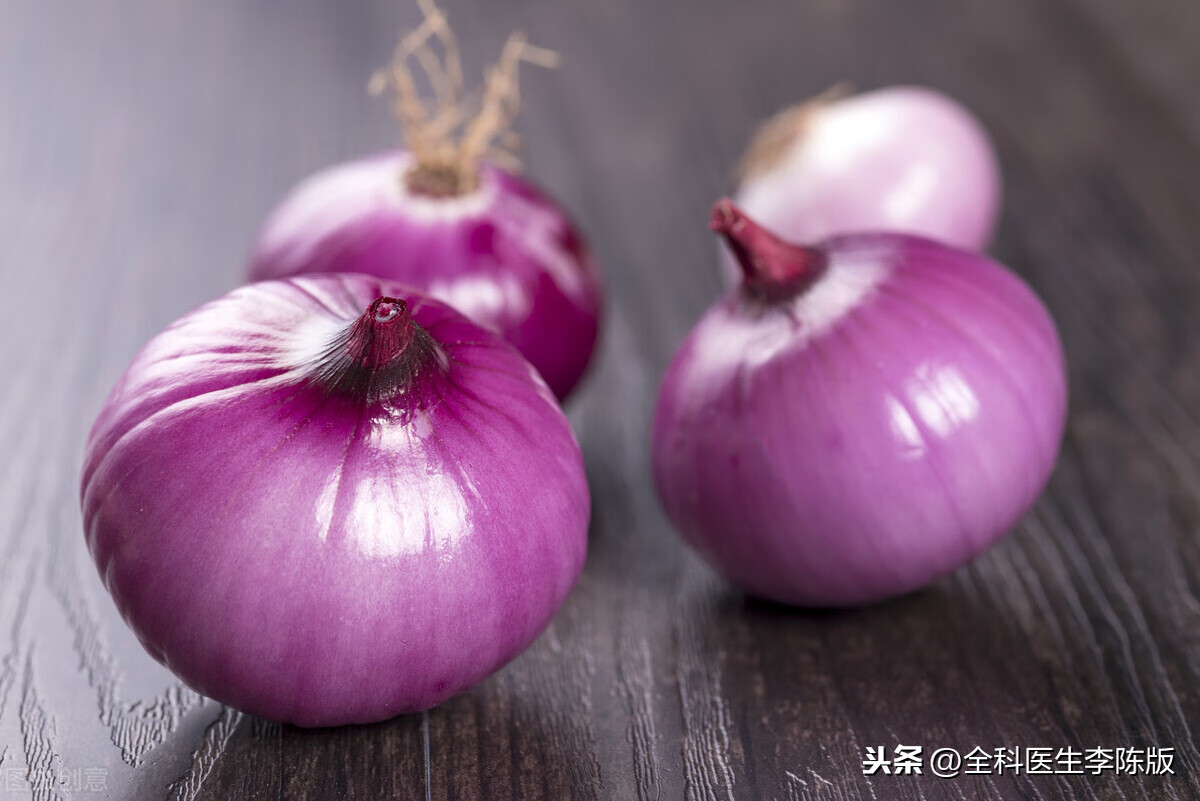 补充雌激素的食物(补充雌激素吃什么保健品)