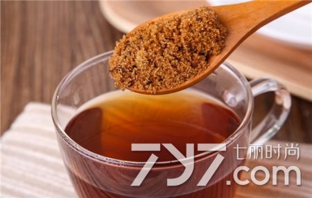 平时喝红糖水有什么好处(喝红糖水有啥用)