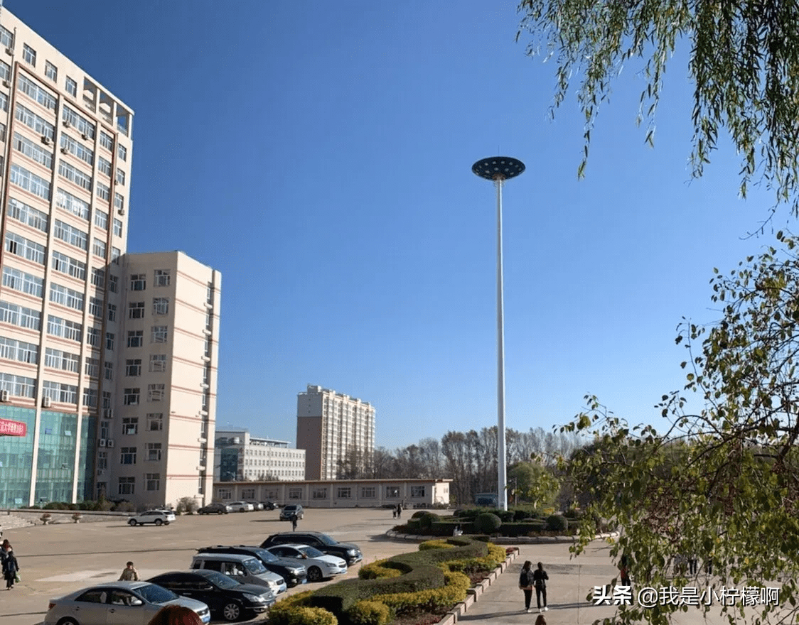 牡丹江师范学院全景图片