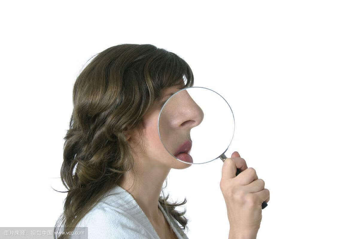 怎样使鼻子变小?(鼻子如何变小简单方法)