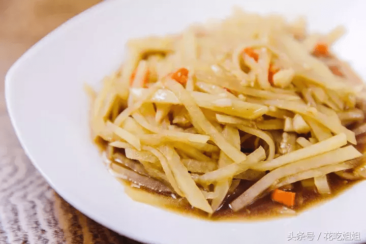 酸辣土豆丝是哪里的菜(酸辣土豆丝的介绍)