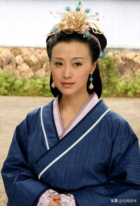 真人女神官本女神官风水(女神照片)