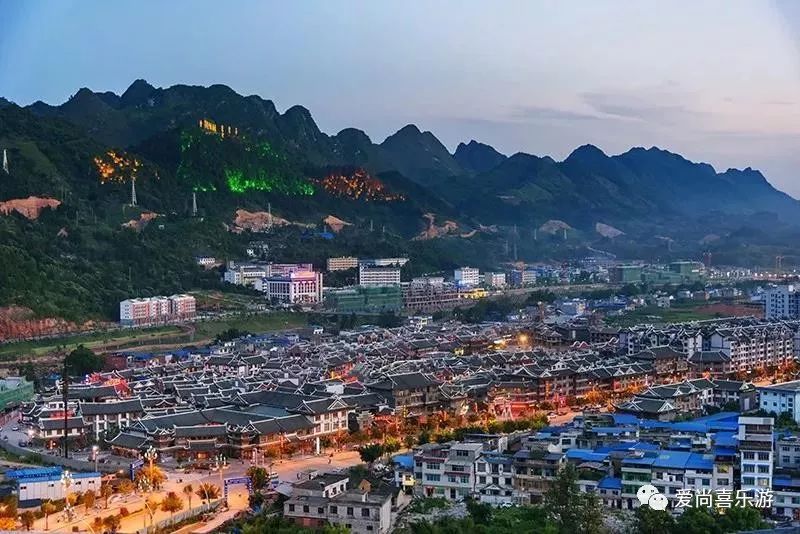 7月份适合去哪里旅游?(七月份自驾游适合去哪里旅游)