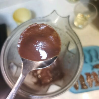 怎么制作巧克力(怎么用巧克力做巧克力)