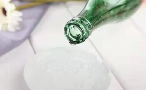用什么醋洗头发(用什么醋洗头最好)