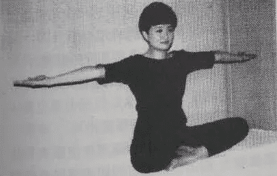 月子里怎样恢复身材(月子里怎么减肥最快最有效)