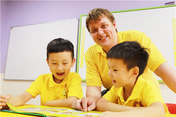 幼儿早期教育是什么(早期教育是什么意思)