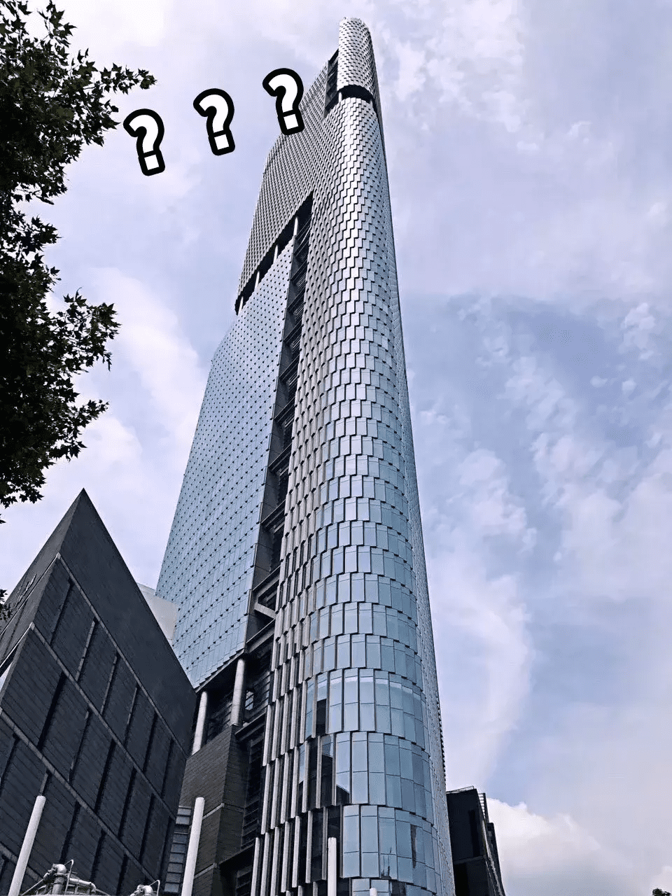 南京紫峰大厦破坏了南京风水