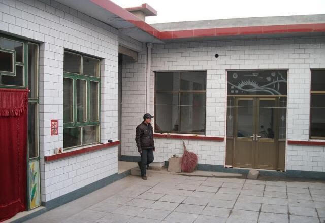 农村俗语"堂屋有量不生灾,正房宽敞出贵人"这句话有什么含义?