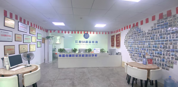 广告设计培训班学校(图文广告开店培训班)