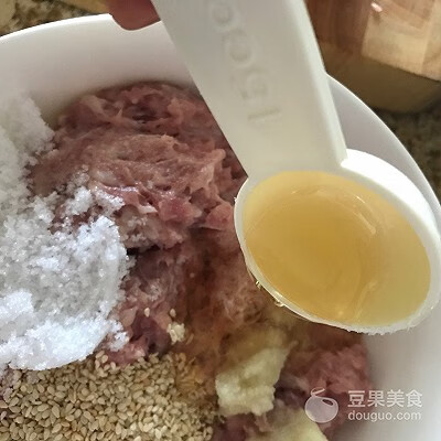 鲜肉月饼的做法及配方(上海鲜肉月饼的制作方法步骤)