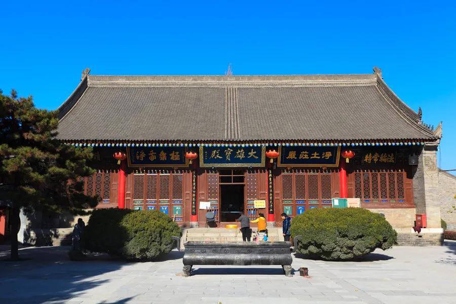 庙左右房子离多远不影响风水(房屋在庙的前面好不好)-百科学社
