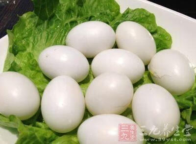 鸽子蛋的营养价值及功效(吃鸽子蛋有什么好处)