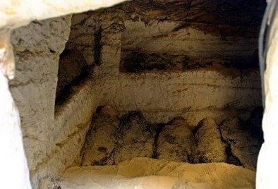 齐齐哈尔托苏将军墓齐齐哈尔托苏将军墓托苏将军墓上村和下村左后方的