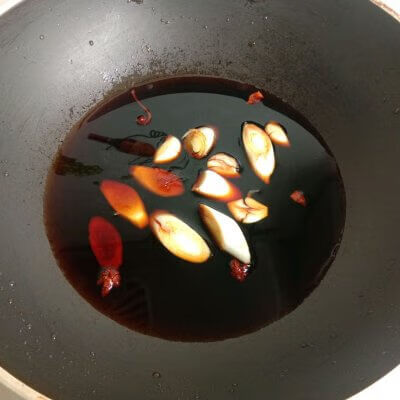 酱鸡爪子的做法大全(酱鸡爪鸡胗的做法)