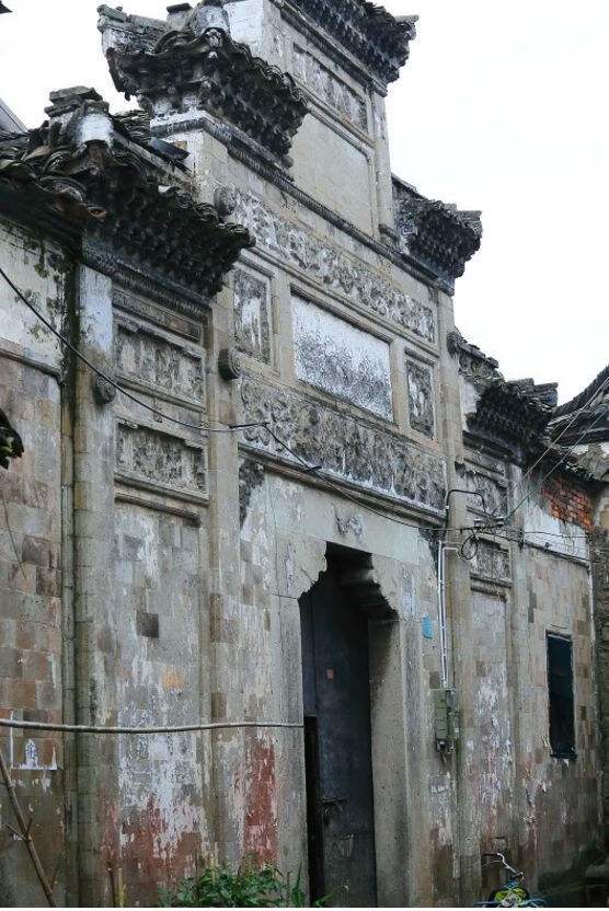 探村丽水松阳 |  山下阳村，卵石巷道密布，宛若八卦迷宫