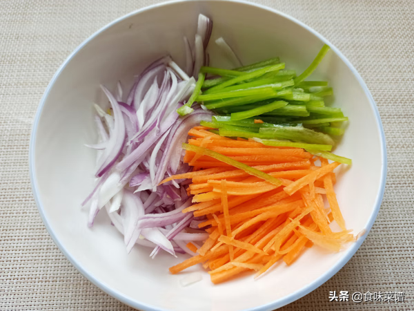 洋葱(洋葱怎么做好吃)