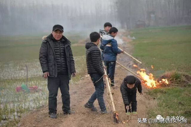 风水卦师有人尊重吗(风水卦师小说)