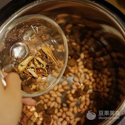 话梅花生的功效与作用(台湾话梅花生的做法)