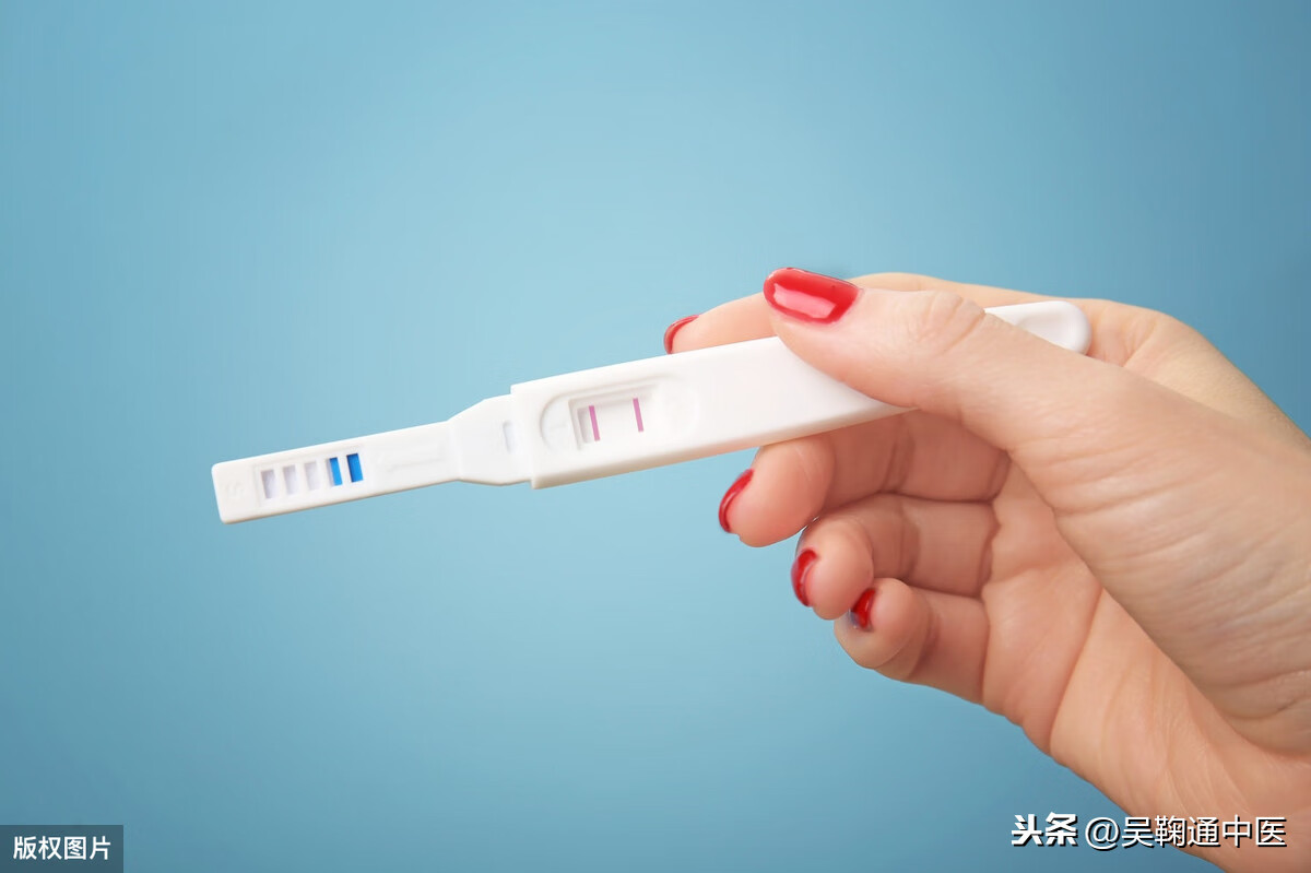 例假推迟原因是什么(例假推迟的原因有哪些)