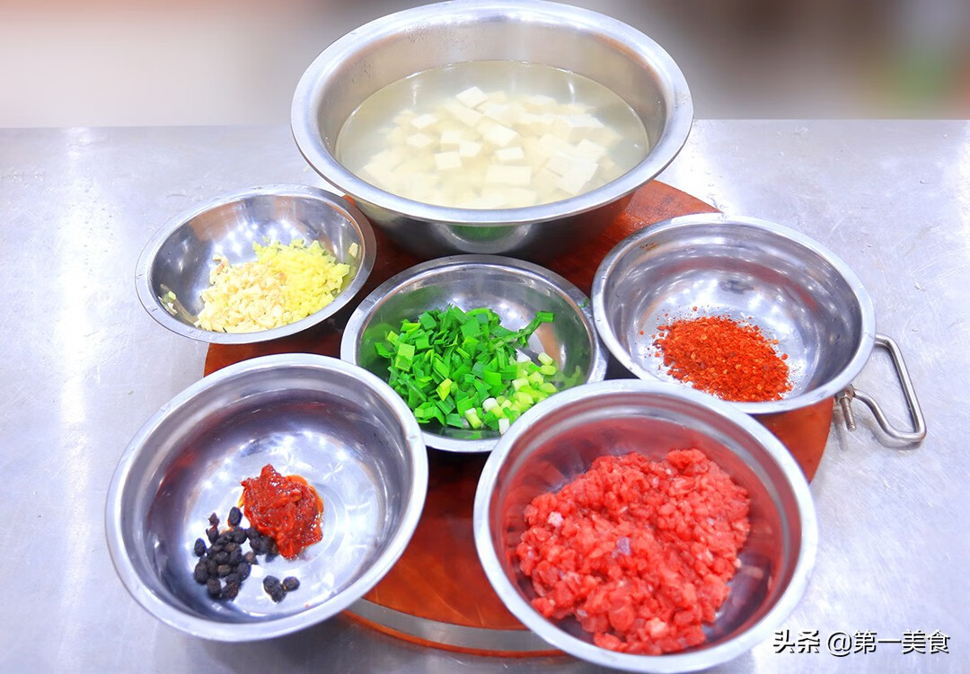 豆腐菜谱大全(豆腐做法大全菜谱大全)