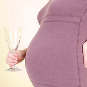 孕妇可以喝啤酒吗就一口(怀孕七个月可以喝啤酒吗)