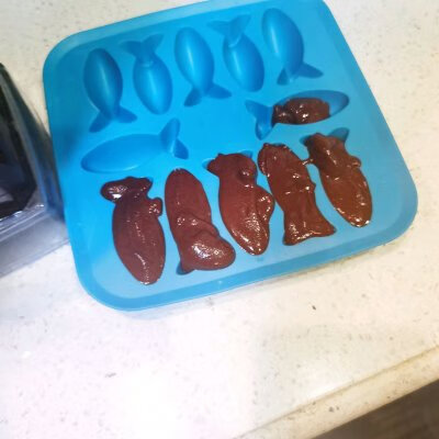 怎么制作巧克力(怎么用巧克力做巧克力)