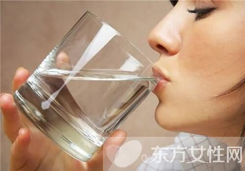 经常嘴上起泡是什么原因(嘴上面起泡是什么原因引起的)