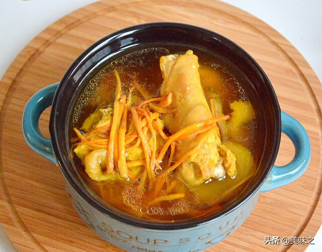 鸡汤(鸡汤的功效与作用)